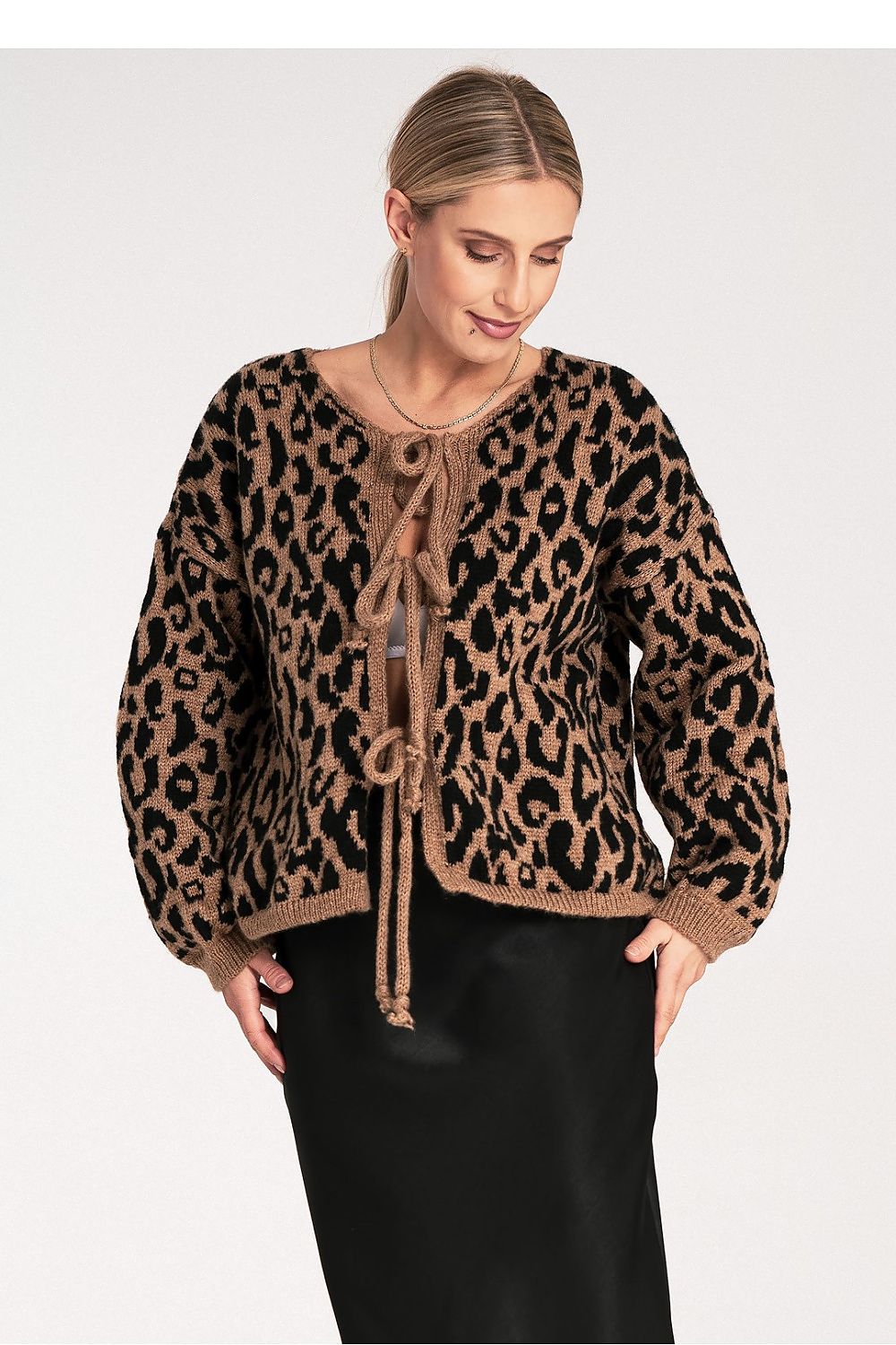 cardigan model 217095 Figl