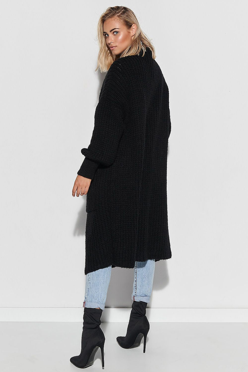 cardigan model 148885 Makadamia