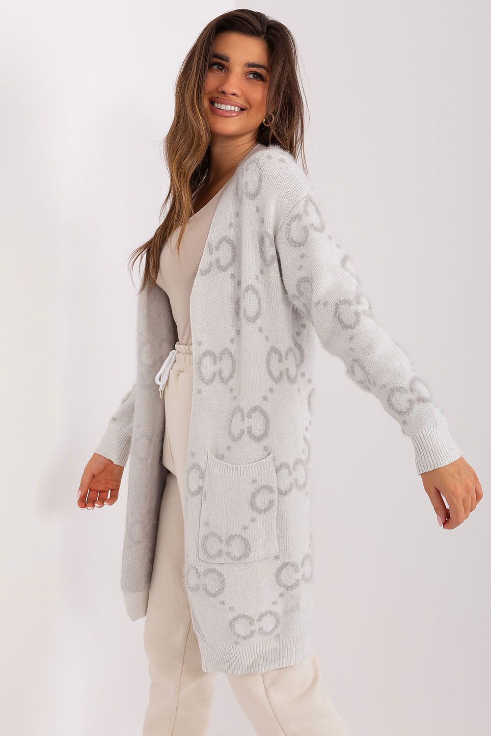 cardigan model 187555 AT 