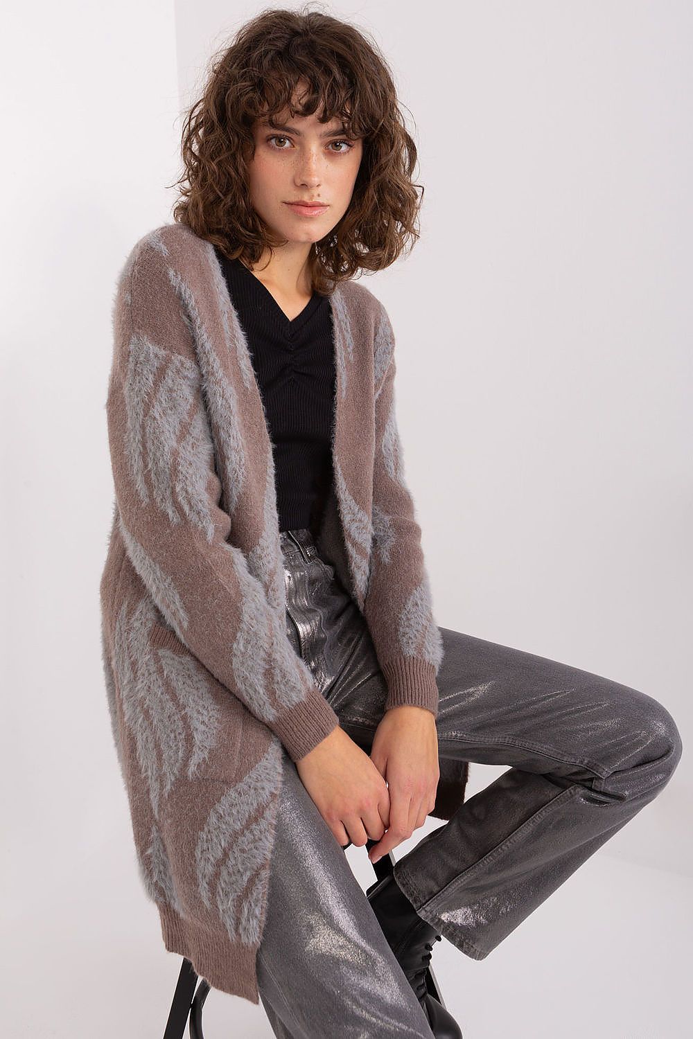  cardigan model 188283 AT 