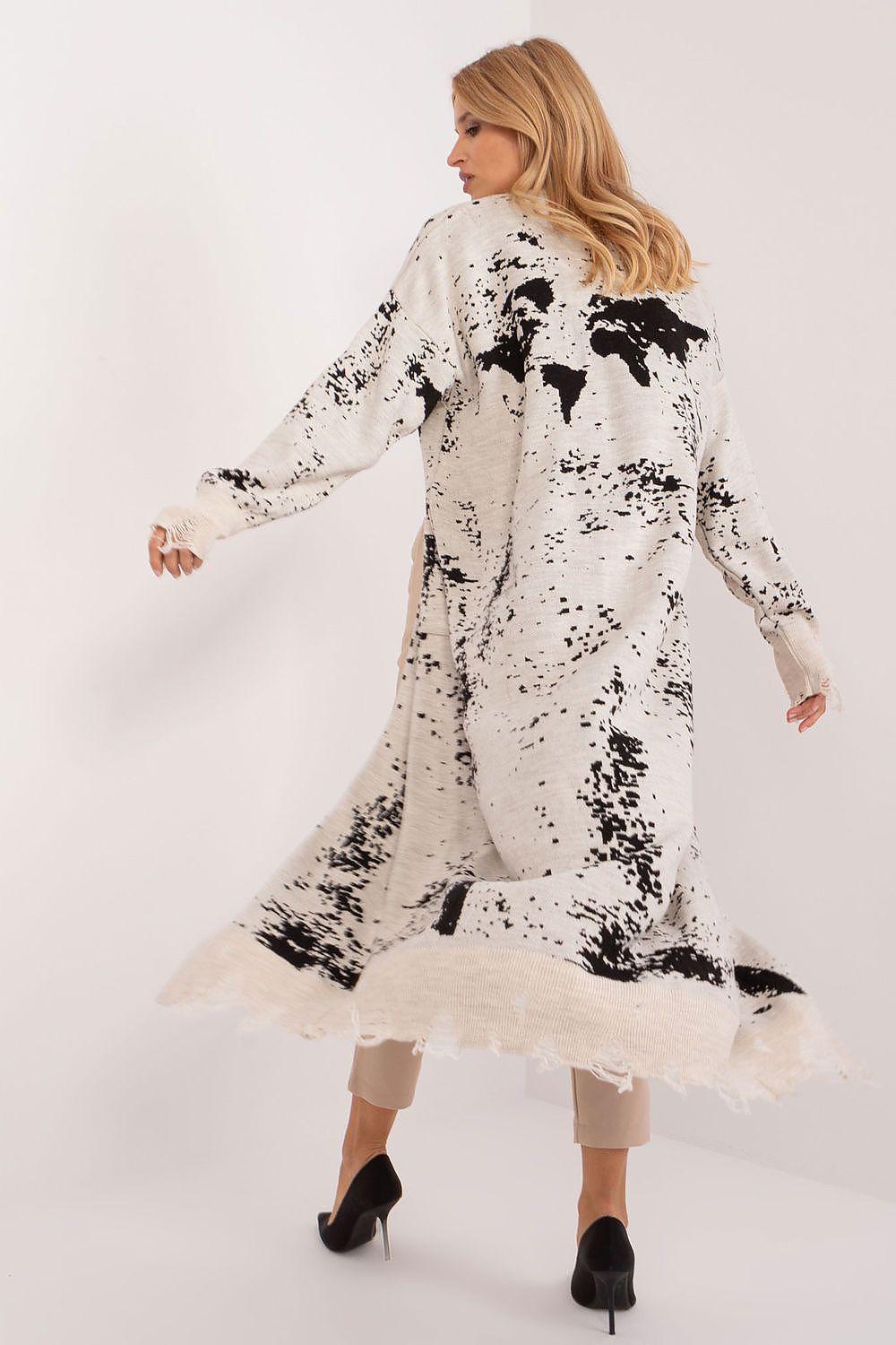  cardigan model 194214 Badu 