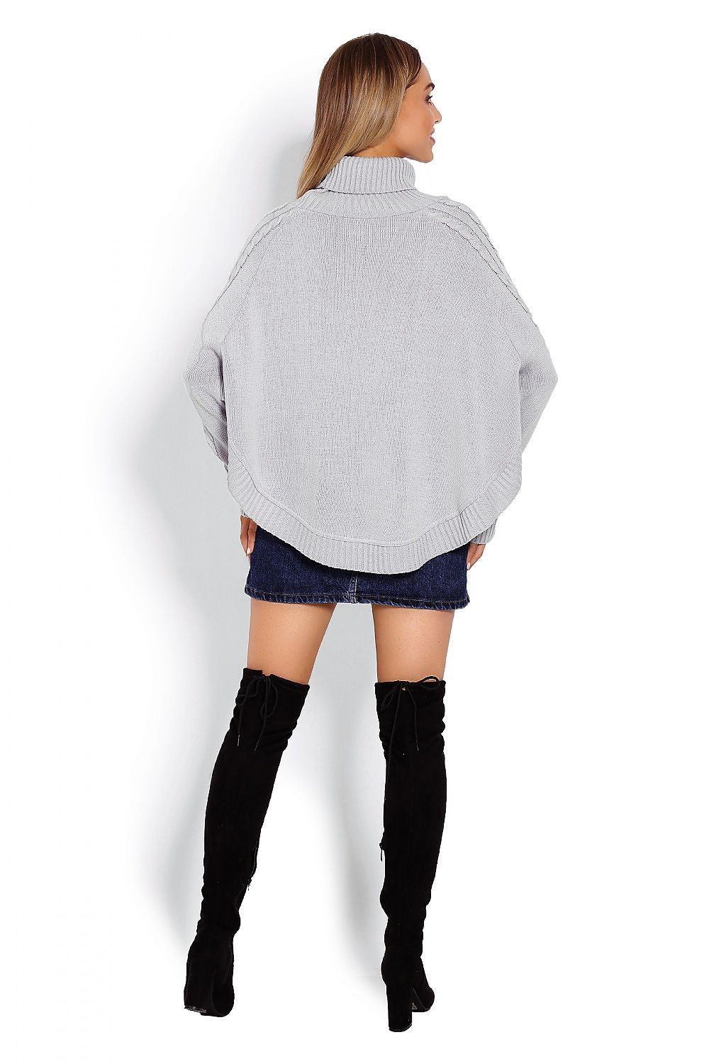  poncho model 122920 PeeKaBoo 